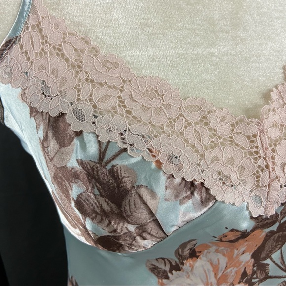 NEW with TAG Linea Donatella Satin and Lace Nightgown,Very Pretty, Sz M - Picture 8 of 13